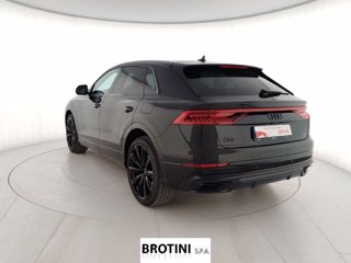 AUDI Q8 55 TFSI e quattro tiptronic S-Line Sport 1