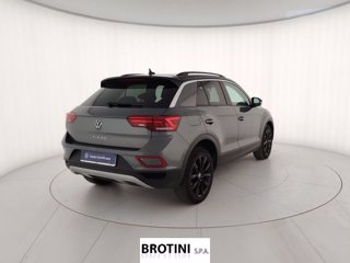 VOLKSWAGEN T-Roc 2.0 TDI SCR Sport 2