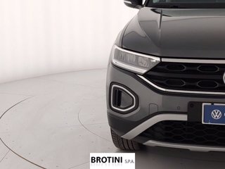 VOLKSWAGEN T-Roc 2.0 TDI SCR Sport 4