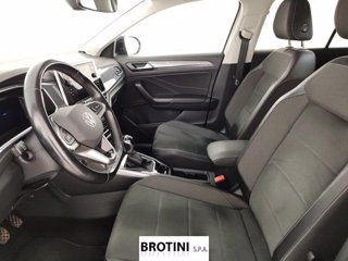 VOLKSWAGEN T-Roc 1.0 TSI Style 6