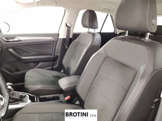 VOLKSWAGEN T-Roc 1.0 TSI Style 8
