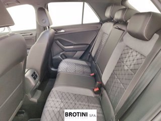VOLKSWAGEN T-Roc 1.0 TSI R-Line 9