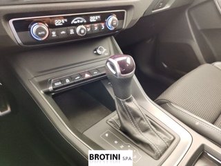 AUDI Q3 Sportback 45 TFSI e S tronic Identity Black 10