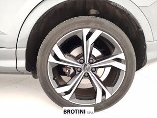 AUDI Q3 Sportback 45 TFSI e S tronic Identity Black 5