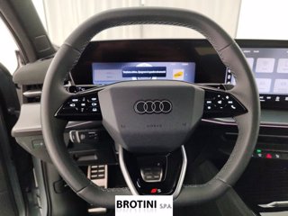 AUDI Q3 e-hybrid 200 kW S tr S Line Edition 16