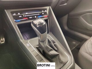 VOLKSWAGEN Taigo 1.0 TSI 85kW R-Line 11