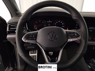 VOLKSWAGEN Touareg 3.0 V6 TDI SCR 170kW R-Line Final Edit 15
