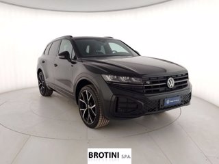 VOLKSWAGEN Touareg 3.0 V6 TDI SCR 170kW R-Line Final Edit 3