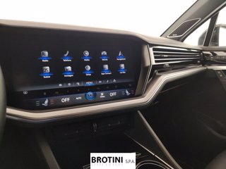VOLKSWAGEN Touareg 3.0 V6 TDI SCR 210kW R-Line 13