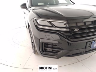 VOLKSWAGEN Touareg 3.0 V6 TDI SCR 210kW R-Line 4