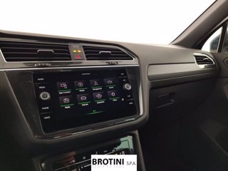 VOLKSWAGEN Tiguan 1.5 TSI ACT R-Line DSG 12