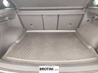 VOLKSWAGEN Tiguan 1.5 TSI ACT R-Line DSG 14