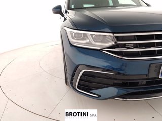 VOLKSWAGEN Tiguan 1.5 TSI ACT R-Line DSG 4