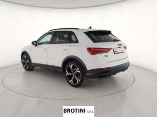 AUDI Q3 35 TDI S tronic Identity Black 1