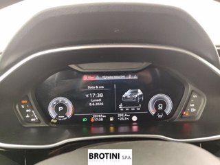 AUDI Q3 35 TDI S tronic Identity Black 13