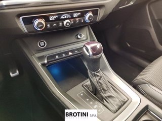 AUDI Q3 2.0 35 TDI S Tronic S Line Edition 10
