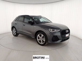 AUDI Q3 2.0 35 TDI S Tronic S Line Edition 3