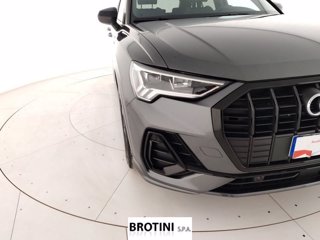 AUDI Q3 2.0 35 TDI S Tronic S Line Edition 4