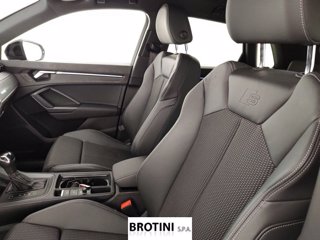 AUDI Q3 2.0 35 TDI S Tronic S Line Edition 8