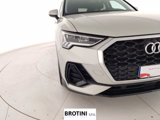 AUDI Q3 Sportback 45 TFSI e S tronic Business Plus 4