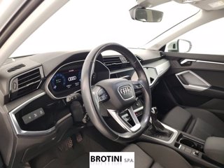 AUDI Q3 Sportback 45 TFSI e S tronic Business Plus 6