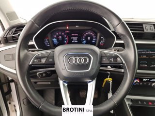 AUDI Q3 1.5 35 TFSI Business 13