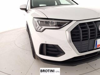 AUDI Q3 1.5 35 TFSI Business 4