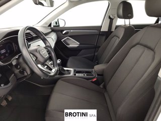 AUDI Q3 1.5 35 TFSI Business 6