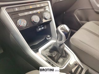 VOLKSWAGEN T-Roc 1.0 TSI Life 10