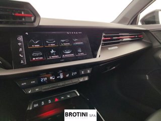 AUDI RS 3 Sportback TFSI quattro S tronic 14