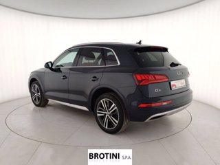 AUDI Q5 40 TDI Business Sport quattro S tronic 1