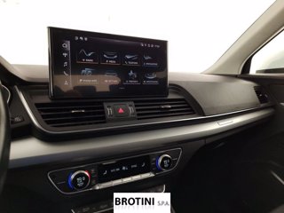 AUDI Q5 40 TDI S Line quattro S tronic 11