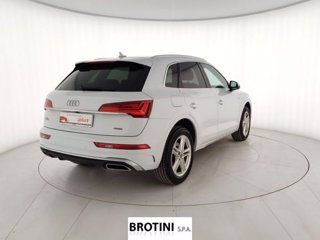 AUDI Q5 40 TDI S Line quattro S tronic 2