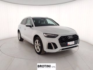 AUDI Q5 40 TDI S Line quattro S tronic 3