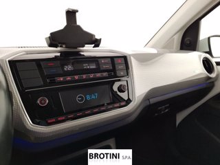 VOLKSWAGEN e-Up e-up! 11