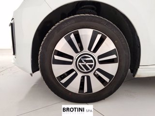 VOLKSWAGEN e-Up e-up! 5