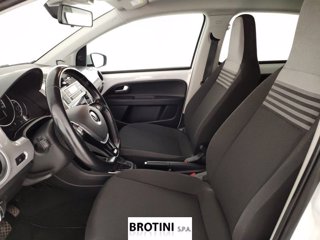VOLKSWAGEN e-Up e-up! 6