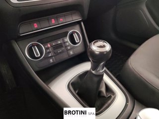 AUDI Q3 2.0 TDI 120cv  Business 10