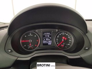 AUDI Q3 2.0 TDI 120cv  Business 12