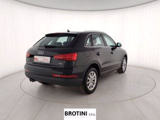 AUDI Q3 2.0 TDI 120cv  Business 2