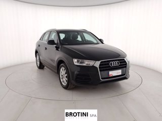 AUDI Q3 2.0 TDI 120cv  Business 3