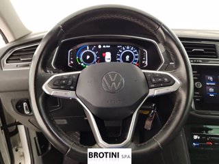 VOLKSWAGEN Tiguan 1.4 TSI eHYBRID Life DSG 12