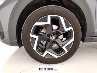 VOLKSWAGEN Taigo 1.0 TSI 85kW R-Line 5