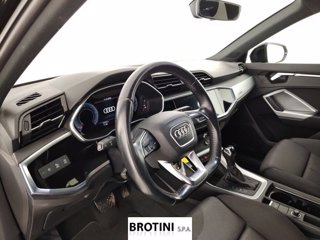 AUDI Q3 Sportback 35 TDI S tronic S Line Edition 7