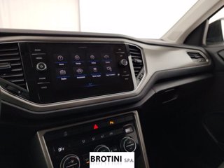 VOLKSWAGEN T-Roc 1.0 TSI Style 10