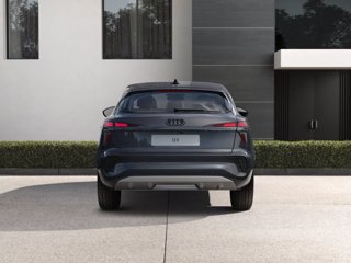 AUDI Q3 SPB e-hybrid 200 kW S tronic Business Advanced 3