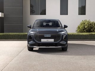 AUDI Q3 SPB e-hybrid 200 kW S tronic Business Advanced 4