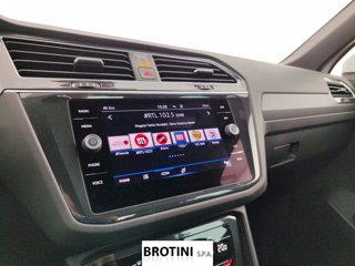 VOLKSWAGEN Tiguan 2.0 TDI SCR 110KW R-Line DSG 4MOTION 12