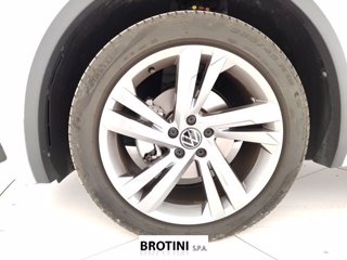 VOLKSWAGEN Tiguan 2.0 TDI SCR 110KW R-Line DSG 4MOTION 5