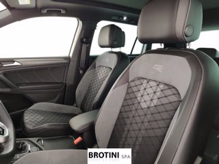 VOLKSWAGEN Tiguan 2.0 TDI SCR 110KW R-Line DSG 4MOTION 8